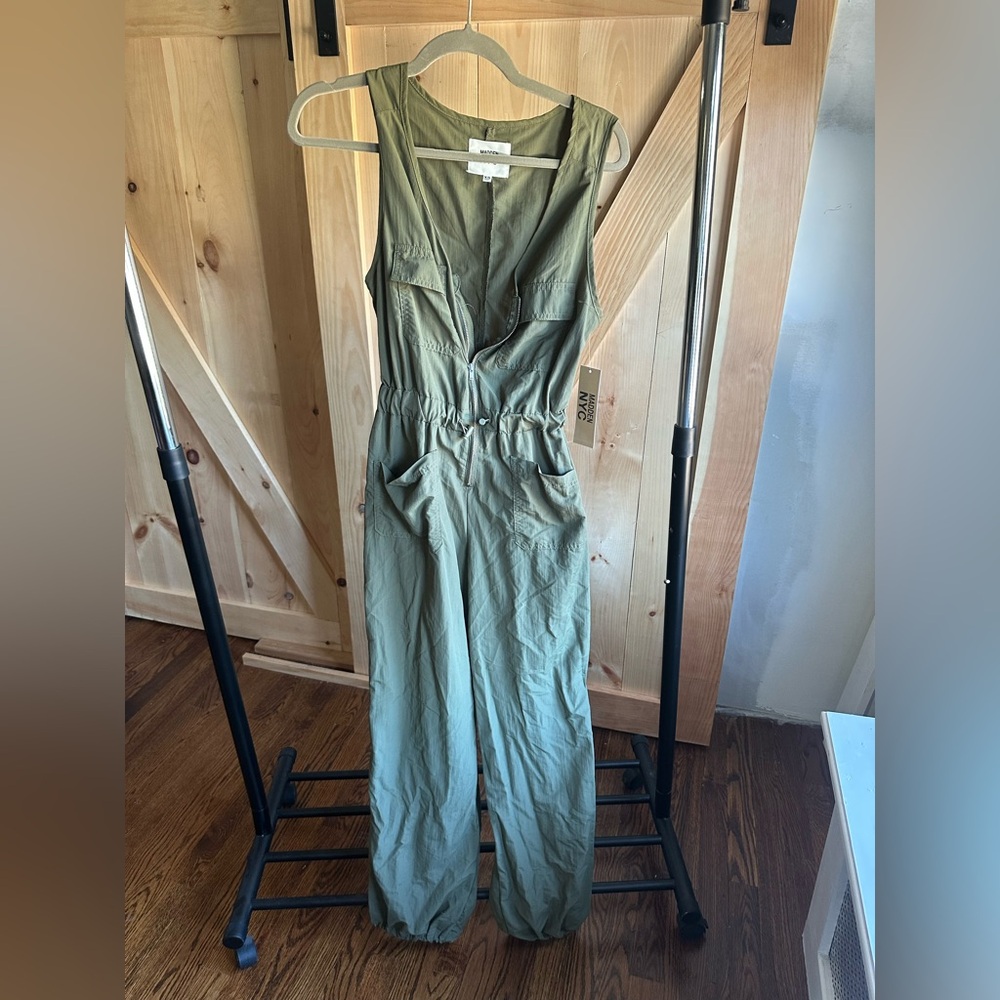 Chic Khaki Green Sleeveless Jumpsuit